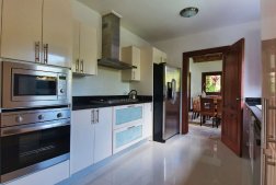 Villa Tortuga Bay 03